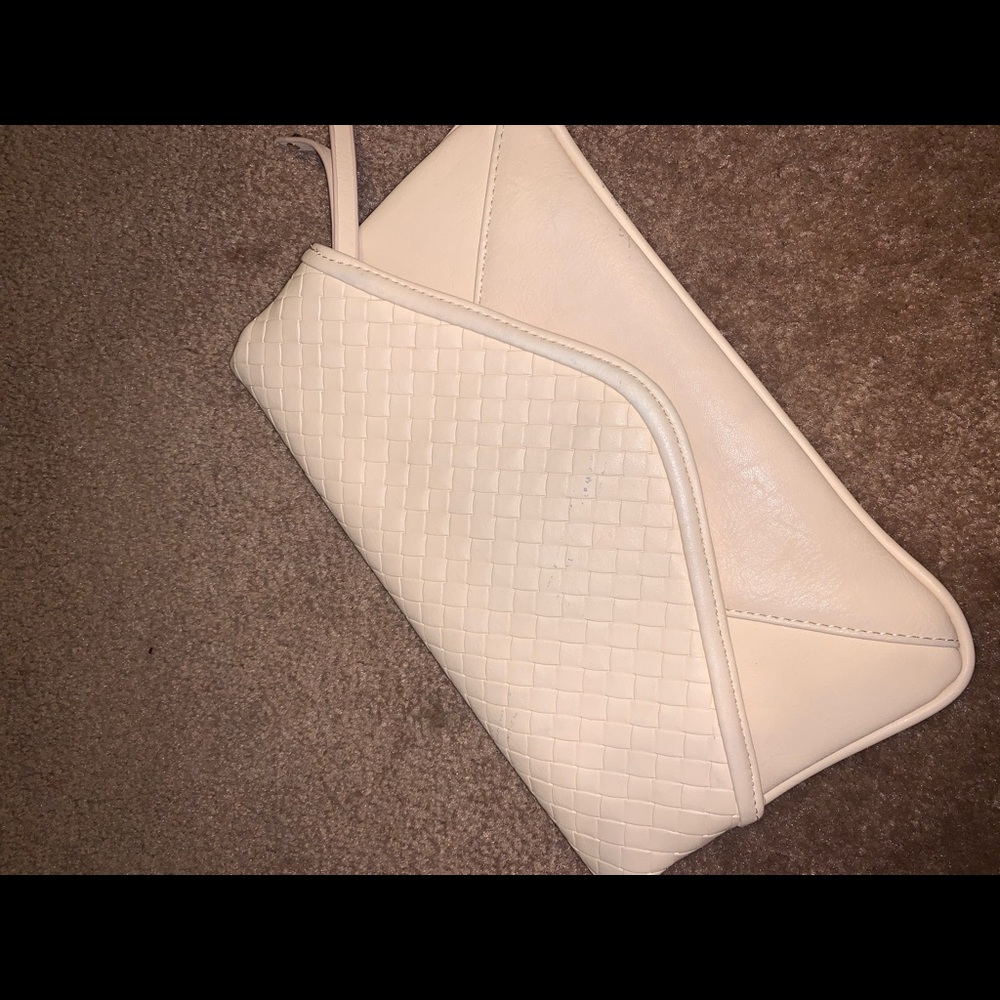 Beige clutch